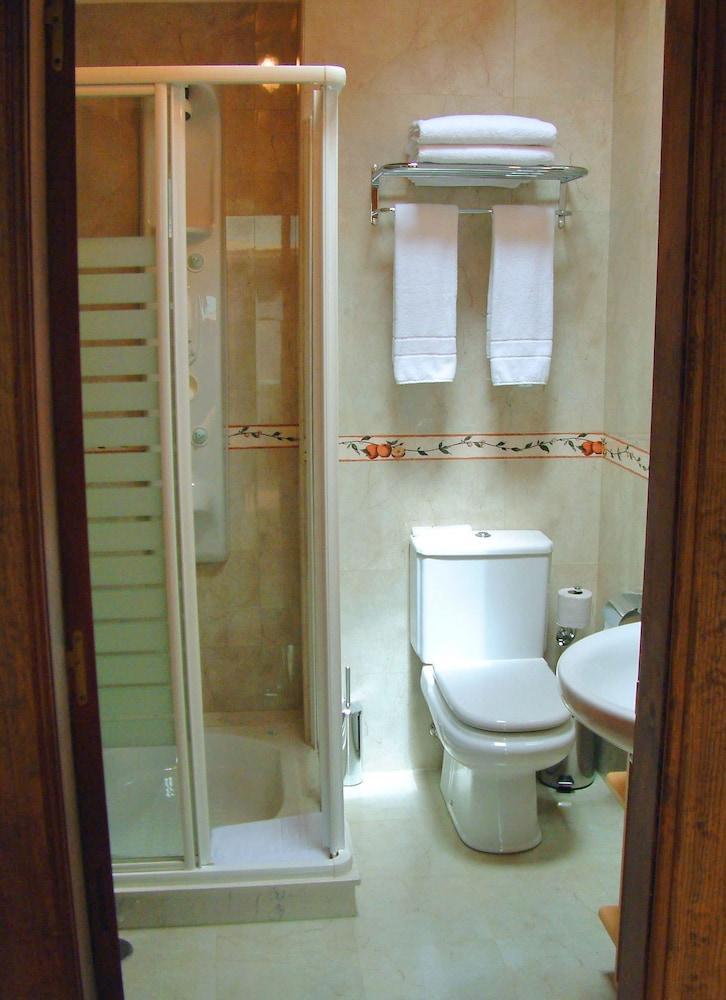 Hotel Aldama Golf Quintana de Llanes ภายนอก รูปภาพ