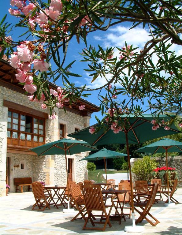 Hotel Aldama Golf Quintana de Llanes ภายนอก รูปภาพ